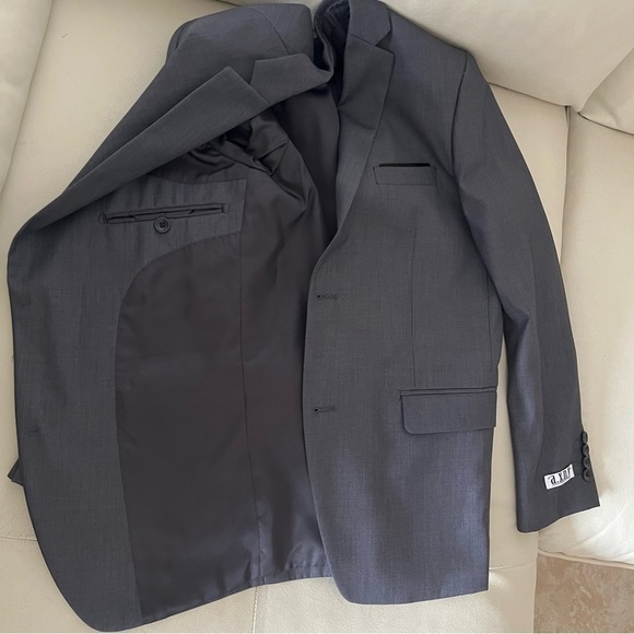 AMERICAN Exchange New York (a.x.n.y) suit blazer, Grey, size 16 Husky - Picture 3 of 4
